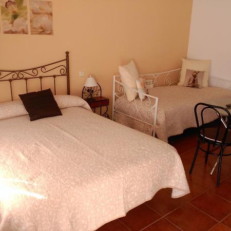Sauca Hostal Restaurante "El Cercao" מראה חיצוני תמונה