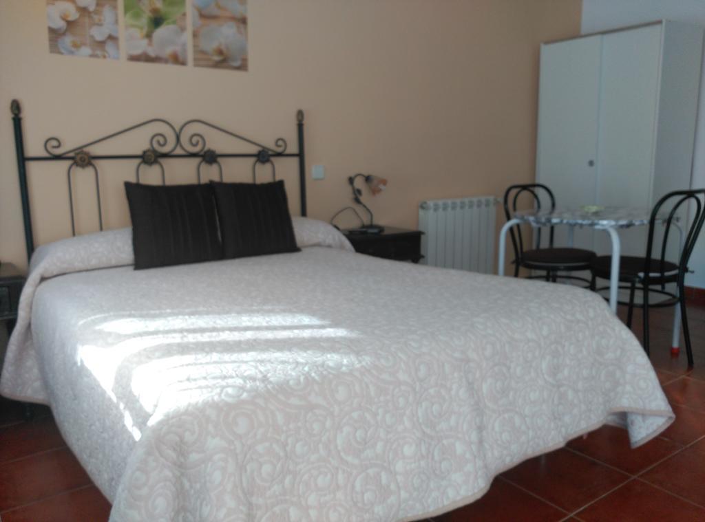 Sauca Hostal Restaurante "El Cercao" מראה חיצוני תמונה
